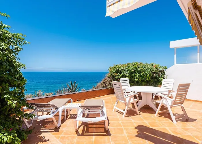 Exclusive Frontline One Bedroom *